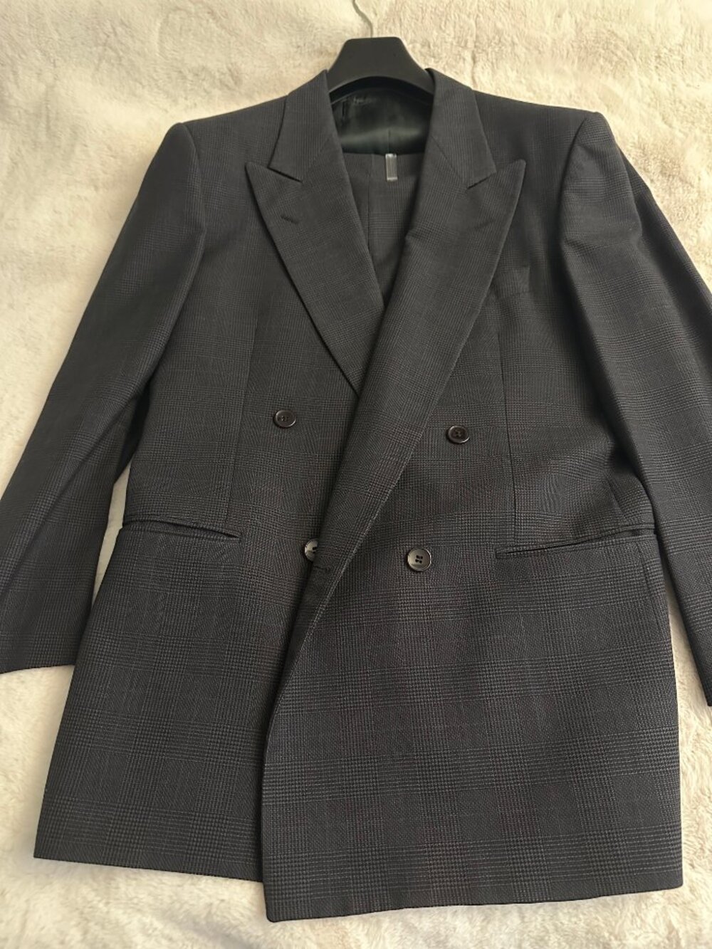 40 R-classic color and style, black with blue pin Antonio Brutini from Italy